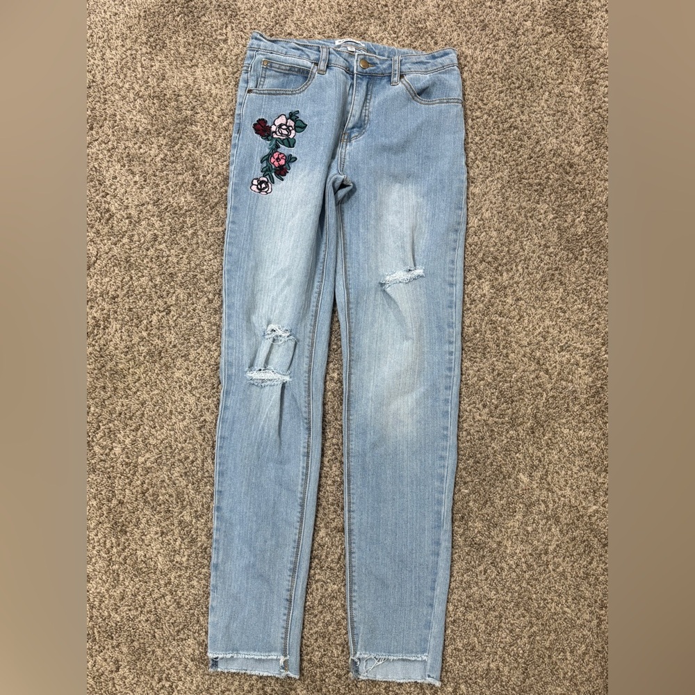 Nowadays embroidered Jeans